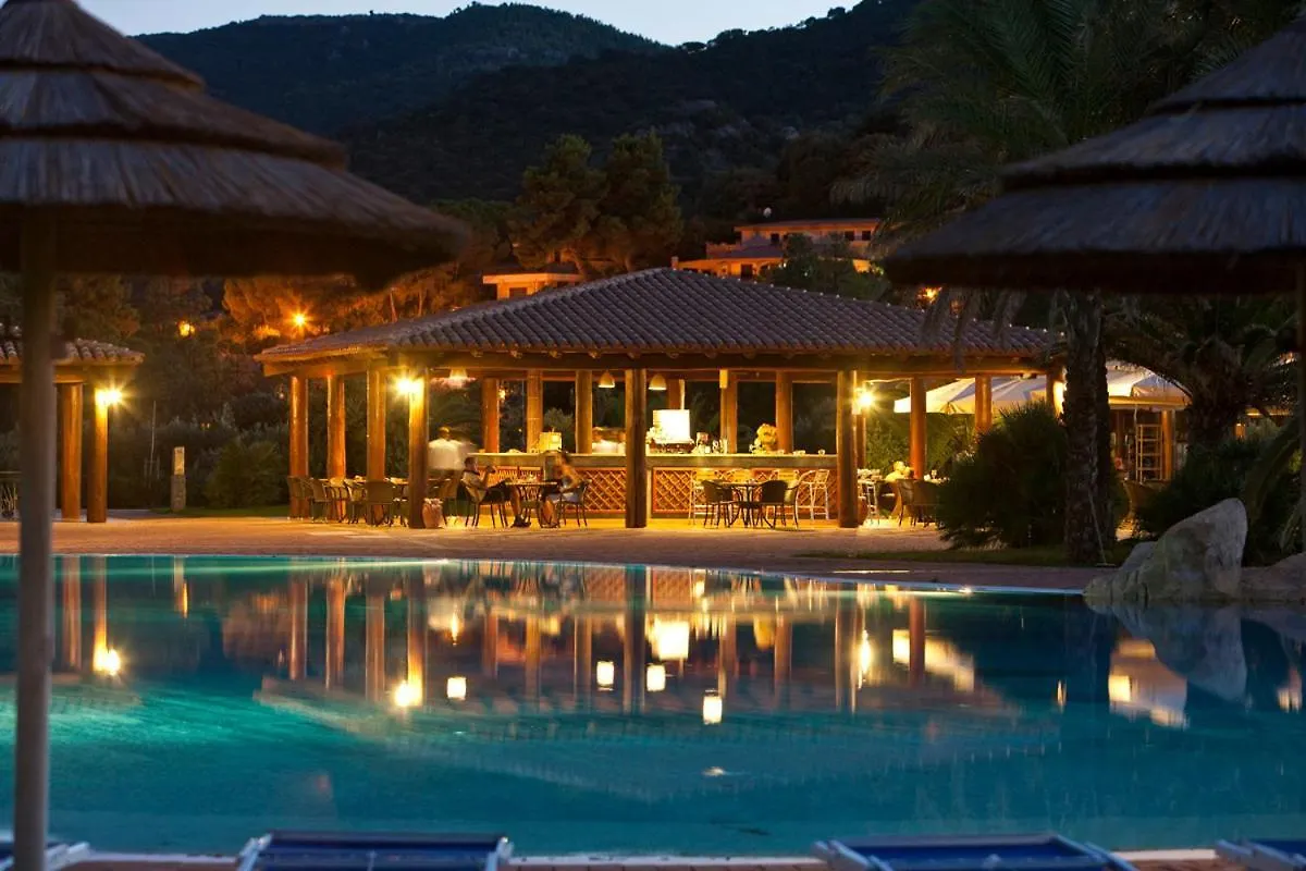 Resort Hotel Garden Beach Castiadas